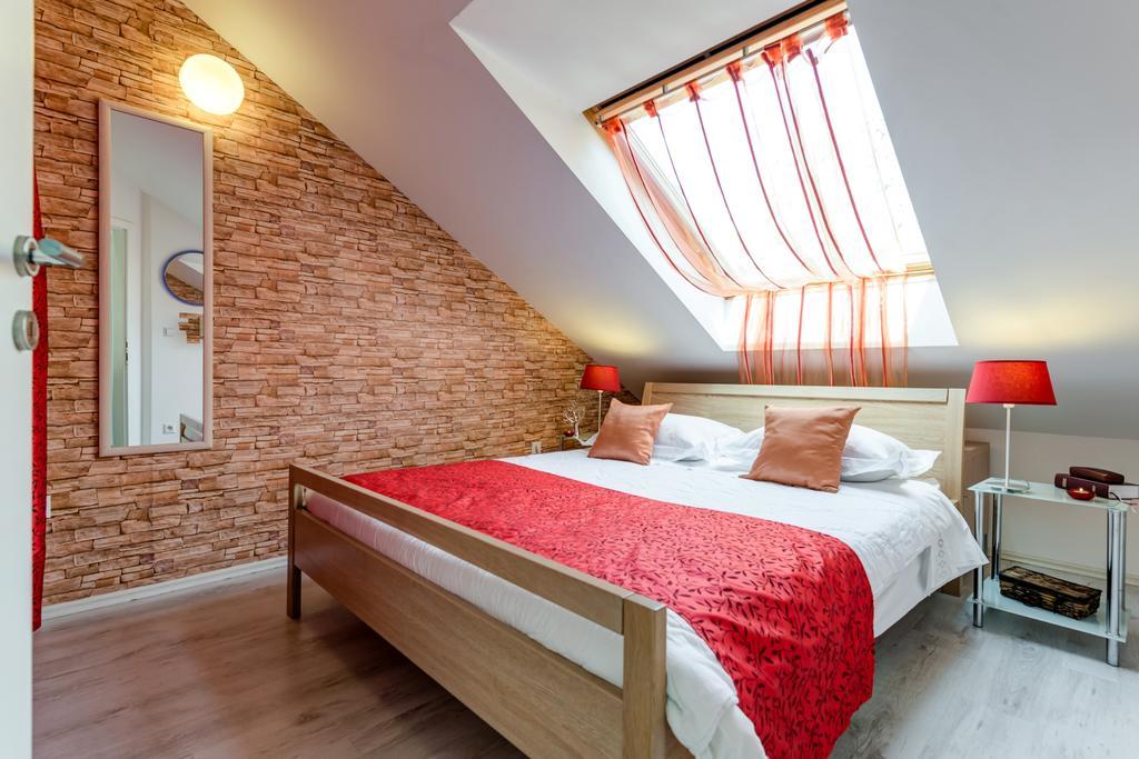 Apartment Sea View Mouth Cetina Omiš Εξωτερικό φωτογραφία